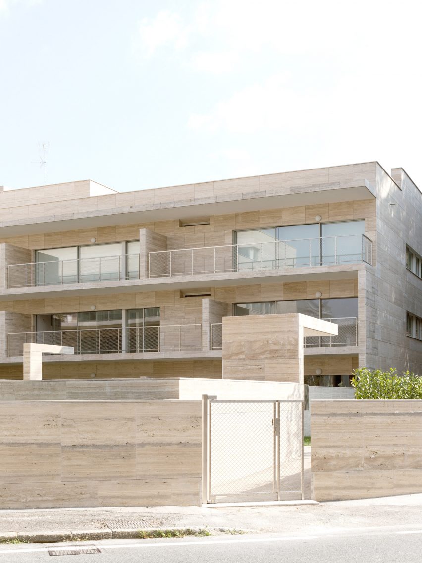 Gallarate housing by Álvaro Siza and COR Arquitectos