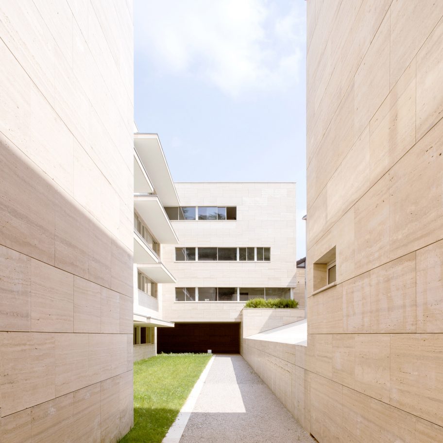 Gallarate housing by Álvaro Siza and COR Arquitectos