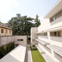 Gallarate housing by Álvaro Siza and COR Arquitectos