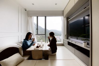 Tea ceremony in Smart Zendo by Sim-Plex Design Studio in Hong Kong