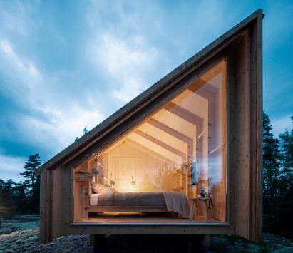 Outside the modular Space of Mind cabin prototype by Studio Puisto