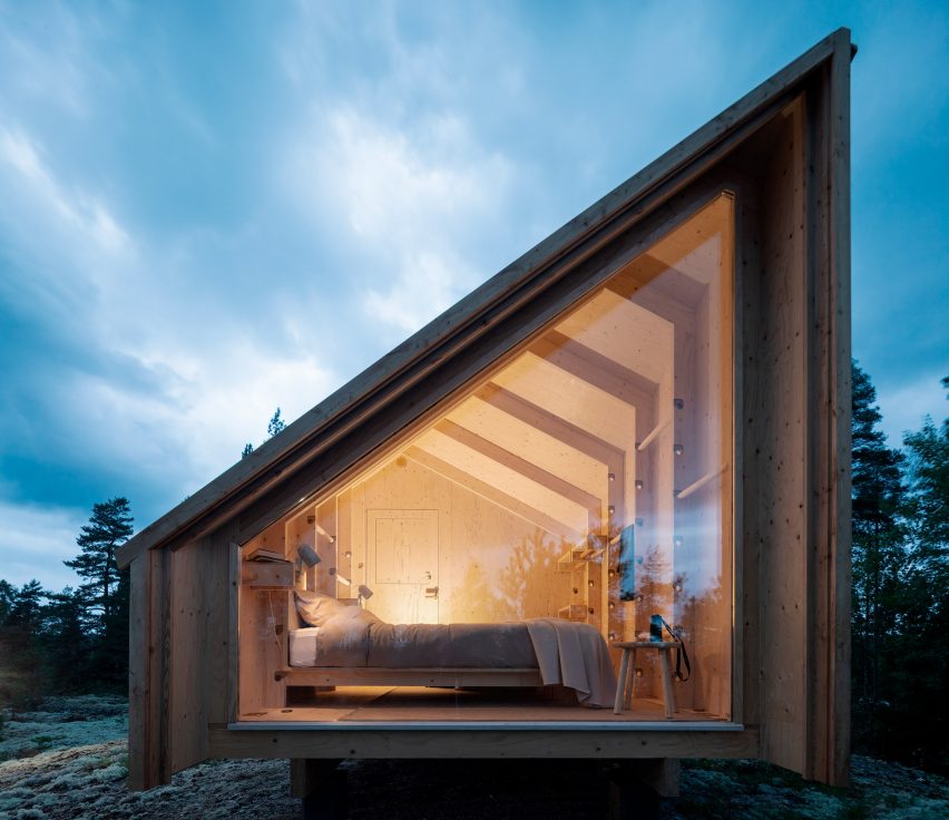 Outside the modular Space of Mind cabin prototype by Studio Puisto