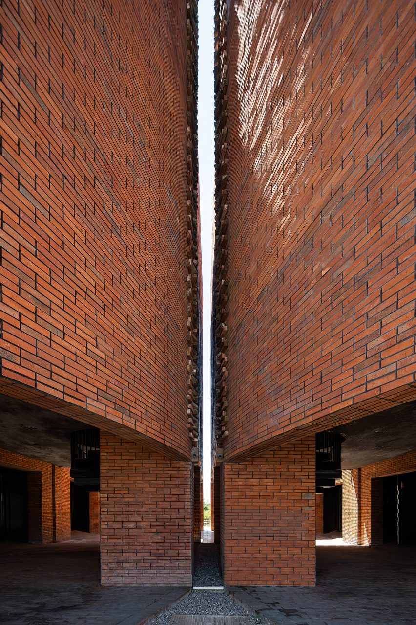Exterior of TaoCang Art Center by Roarc Renew in Jiaxing, China