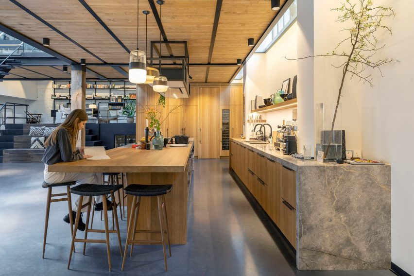 Kitchen of The Gymnasium apartment by Robbert De Goede