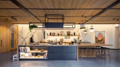 Kitchen of The Gymnasium apartment by Robbert De Goede