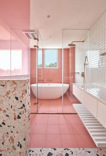 Bathroom with pink tiles