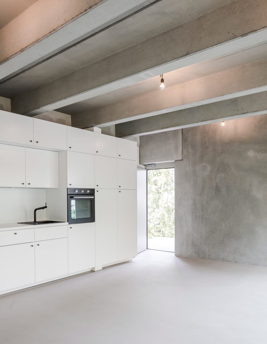 Wohnregal prefabricated concrete housing block by FAR in Berlin, Germany