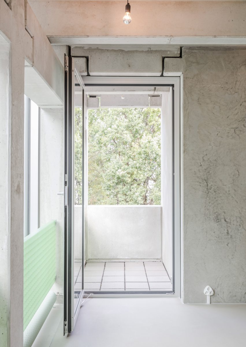 Wohnregal prefabricated concrete housing block by FAR in Berlin, Germany