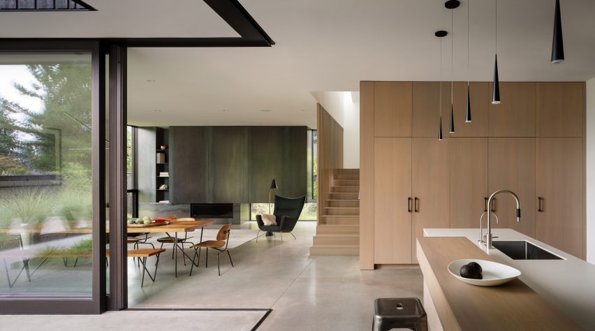 Yo-Ju Courtyard House by Wittman Estes