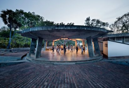 Anupama Kundoo architecture: Multipurpose Hall SAWCHU, 2000