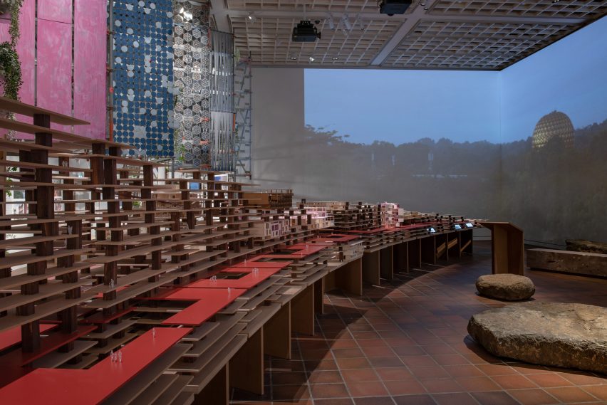 Anupama Kundoo – Taking Time exhibition at Louisiana Museum