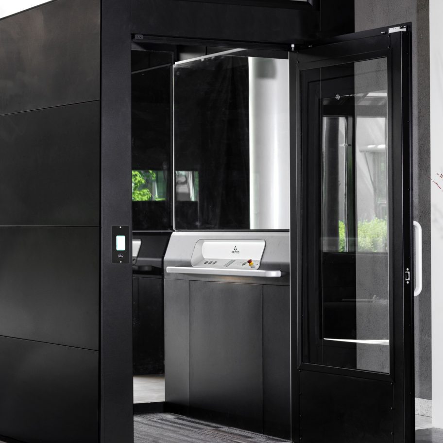 Aritco HomeLift Access by Aritco