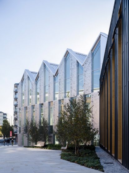 22 Handyside Street office block