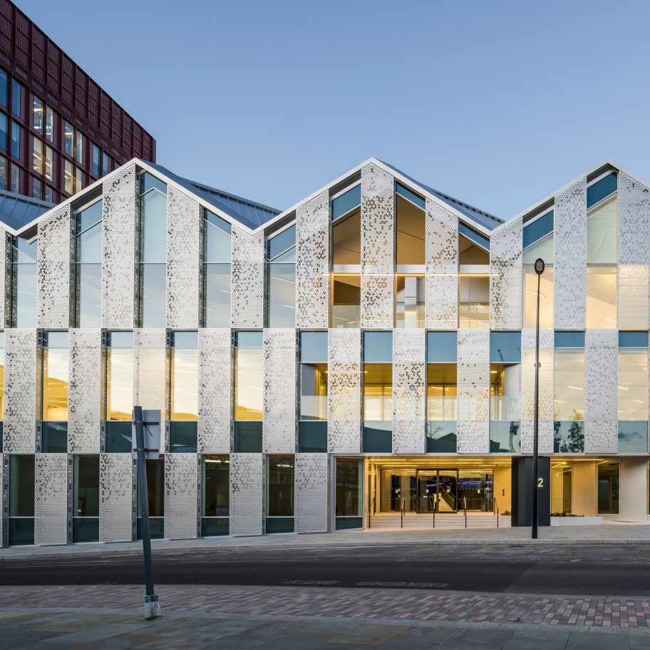 22 Handyside Street in King's Cross by Coffey Architects