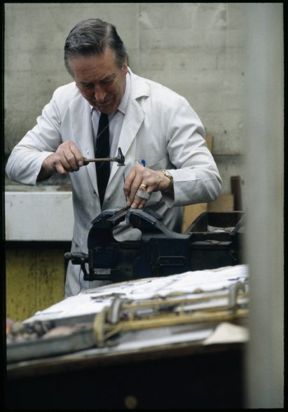 Production of the Bestlite 90th anniversary floor lamp