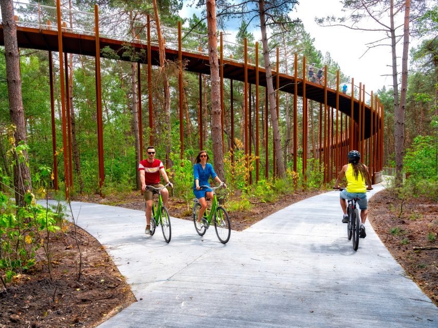Cycling Through The Trees in Limburg by BuroLandschap and De Gregorio & Partners