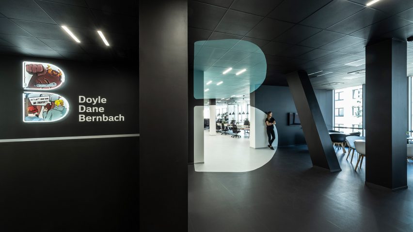 Office for creative agency DDB Prague by B2 Architecture, Czech Republic