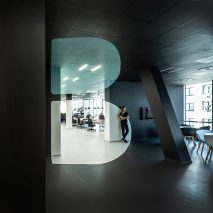 Office for creative agency DDB Prague by B2 Architecture, Czech Republic
