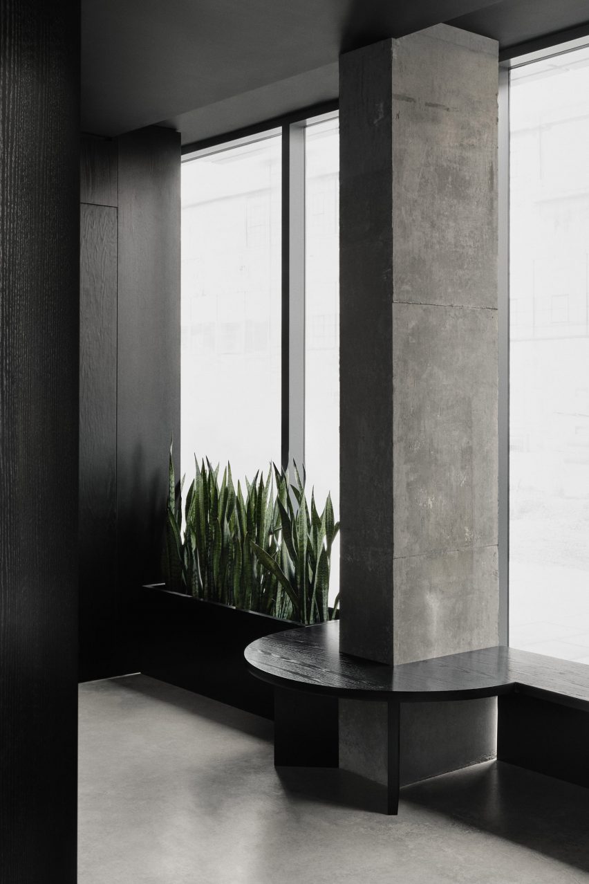 ELMNT by Ivy Studio