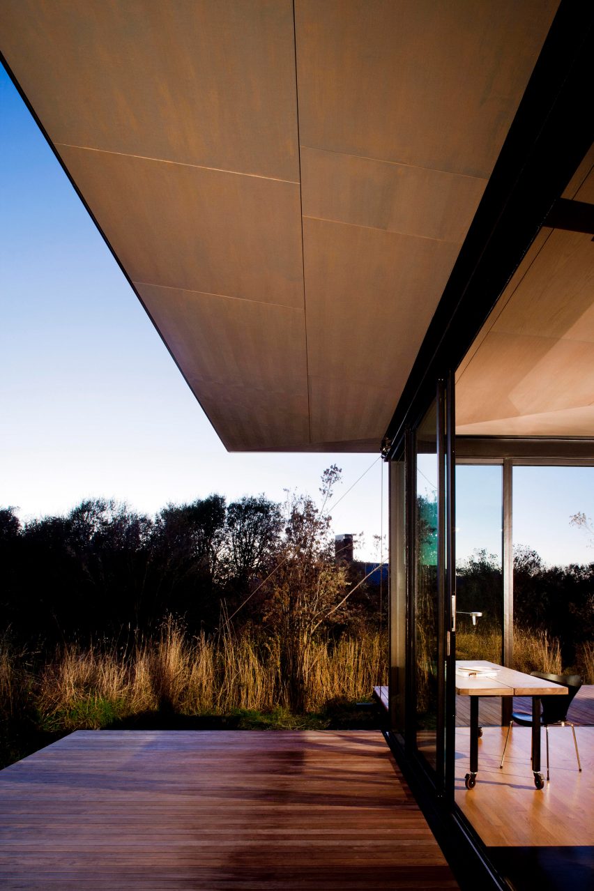False Bay Writer's Cabin by Olson Kundig