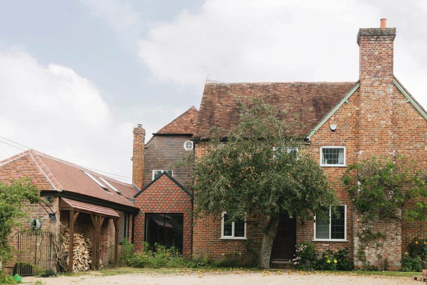 Exterior of Farley Farmhouse by Emil Eve Architects