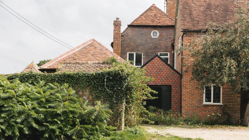 Exterior of Farley Farmhouse by Emil Eve Architects
