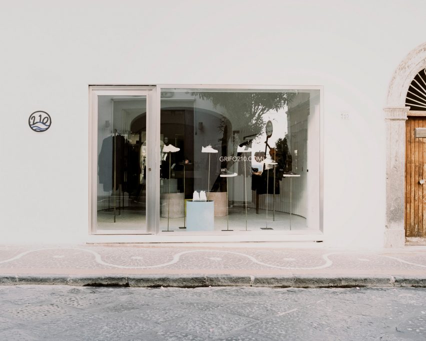 Shop window of Grifo210 boutique by Paritzki & Liani Architects