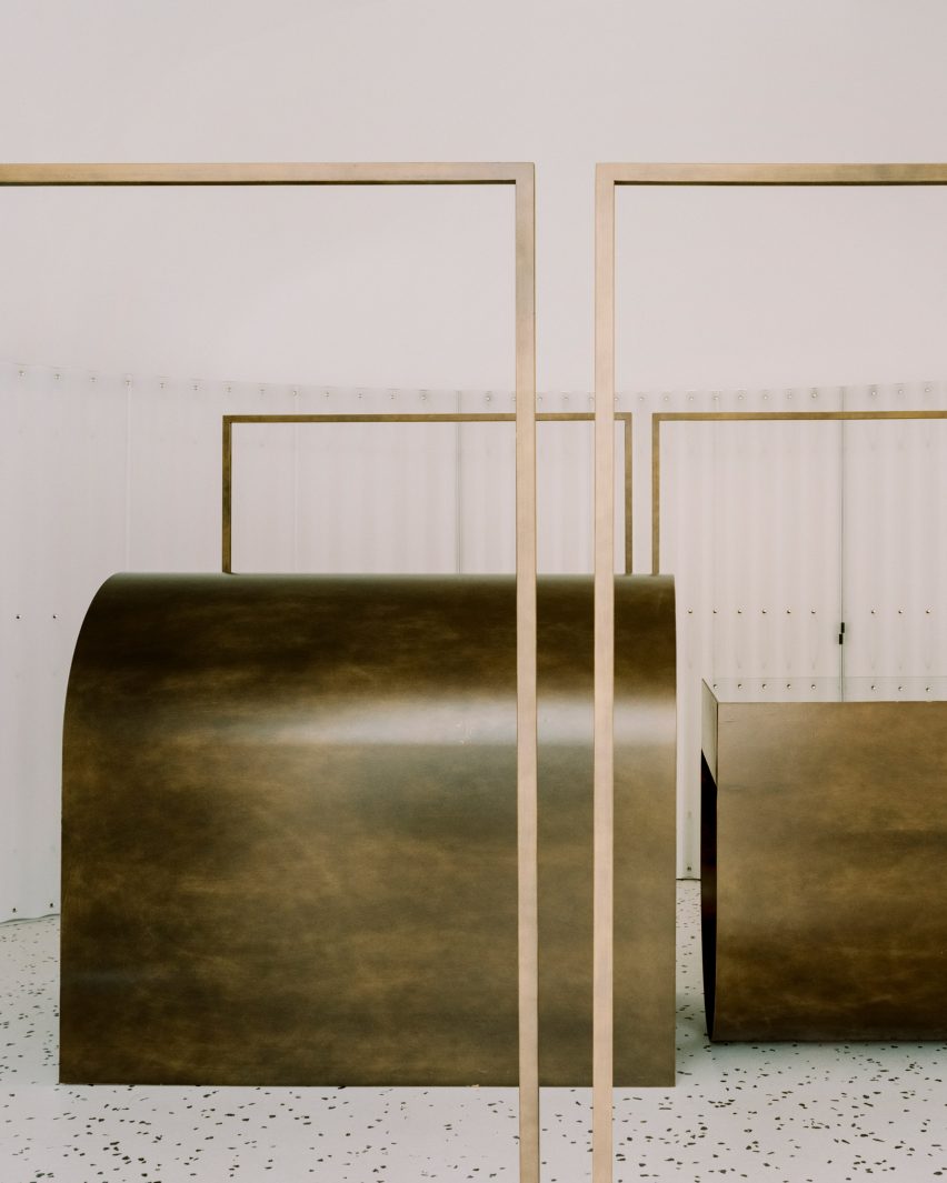 Checkout counter in Grifo210 boutique by Paritzki & Liani Architects