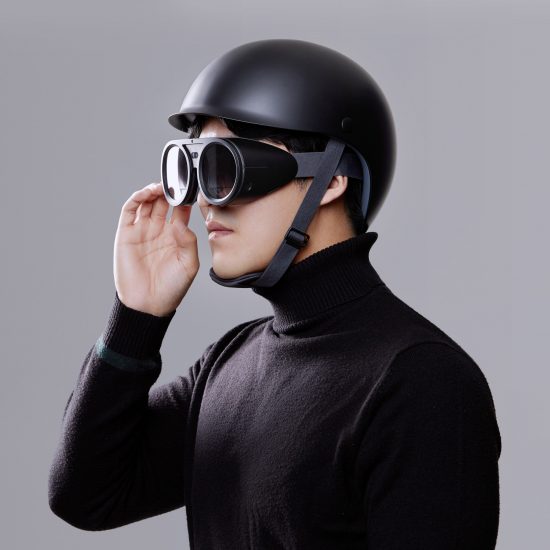 A visual of Voyager AR glasses by Seunghye Han, Soomin Son and Sieun Roh from Hongik University