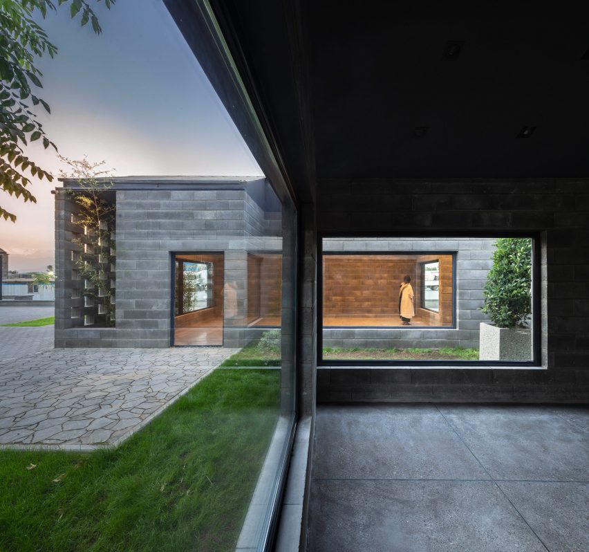 Glass windows at Aptus Factory Showroom by Hooba Design Group