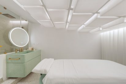 Infinity Wellbeing spa in Bangkok has calming white and green interiors