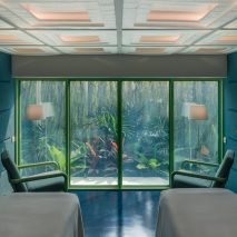 Infinity Wellbeing spa in Bangkok has garden views