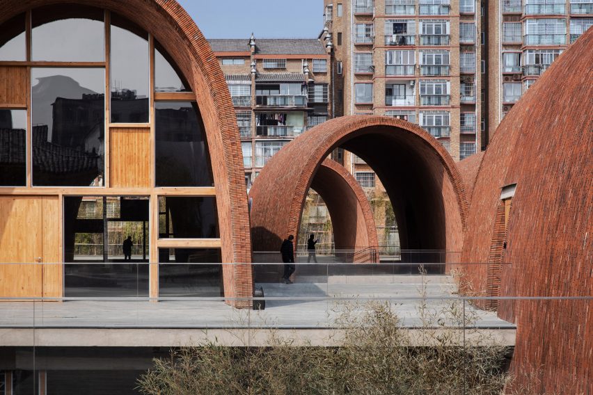 The exterior of Jingdezhen Imperial Kiln Museum by Studio Zhu-Pei