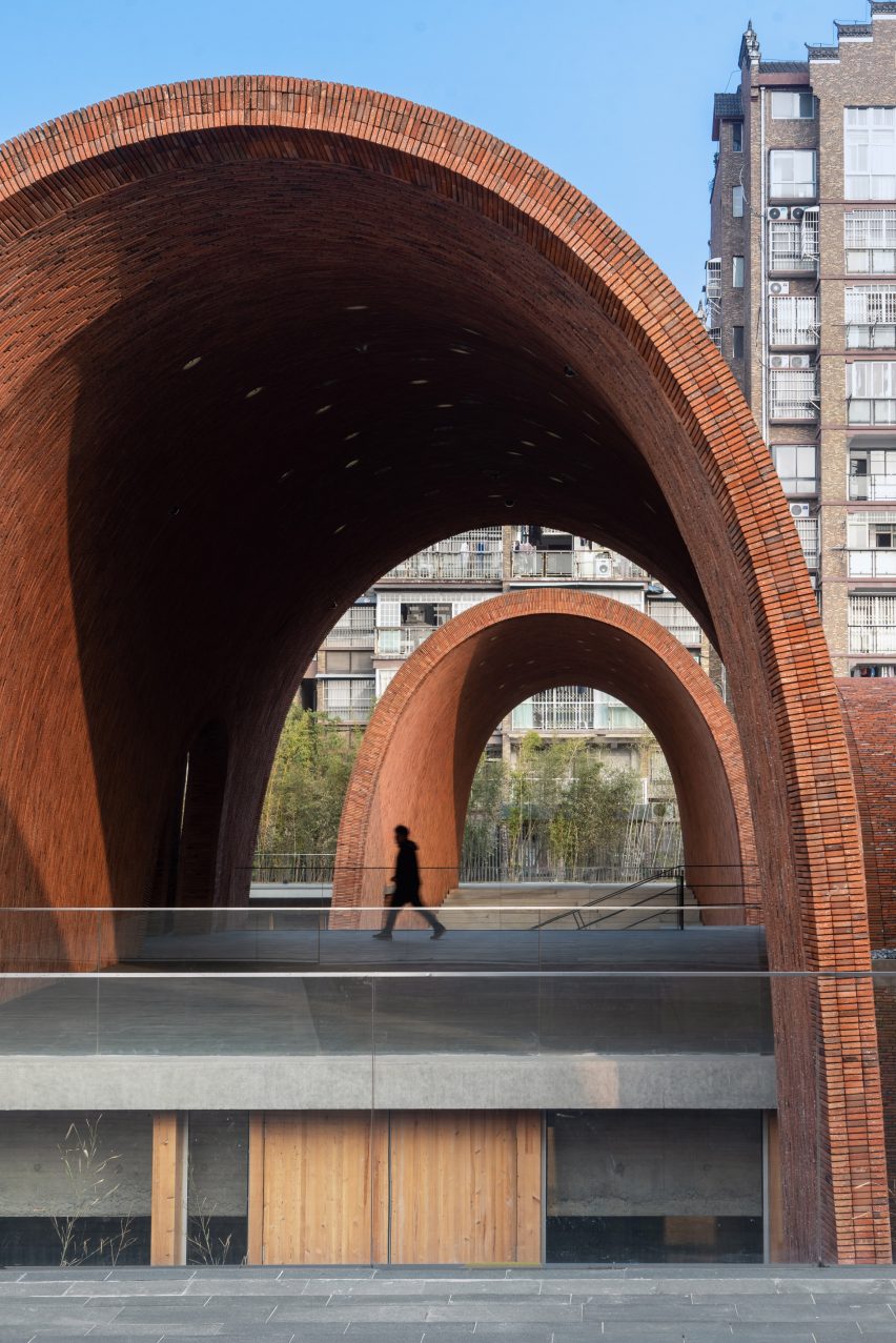 The exterior of Jingdezhen Imperial Kiln Museum by Studio Zhu-Pei