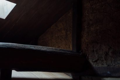 Original structural details inside Maana Kamo guesthouse by Uoya Shigenori