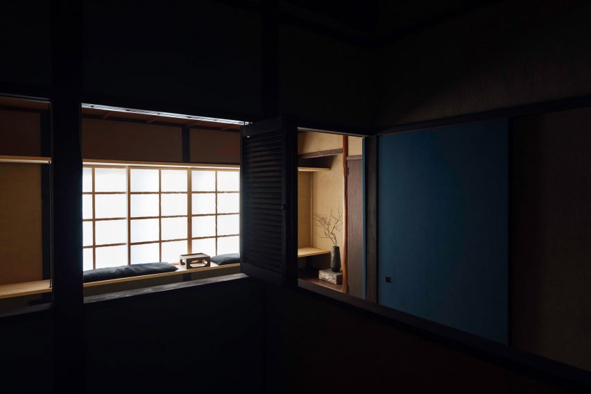 The hallway of Maana Kamo guesthouse by Uoya Shigenori