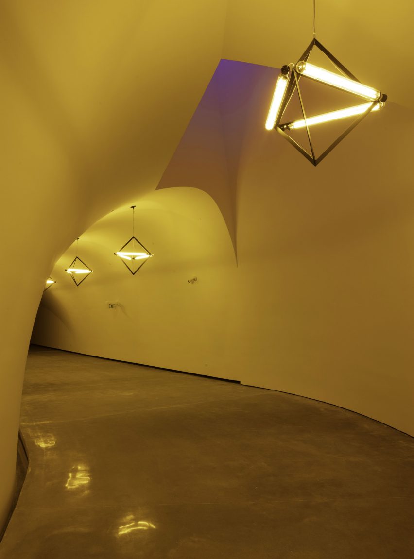 Nancy and Rich Kinder Building by Steven Holl Architects