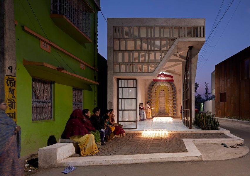 Narayantala Thakurdalan by Abin Design Studio