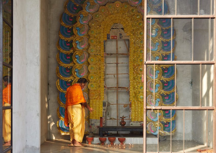 Narayantala Thakurdalan by Abin Design Studio