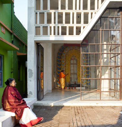 Narayantala Thakurdalan by Abin Design Studio