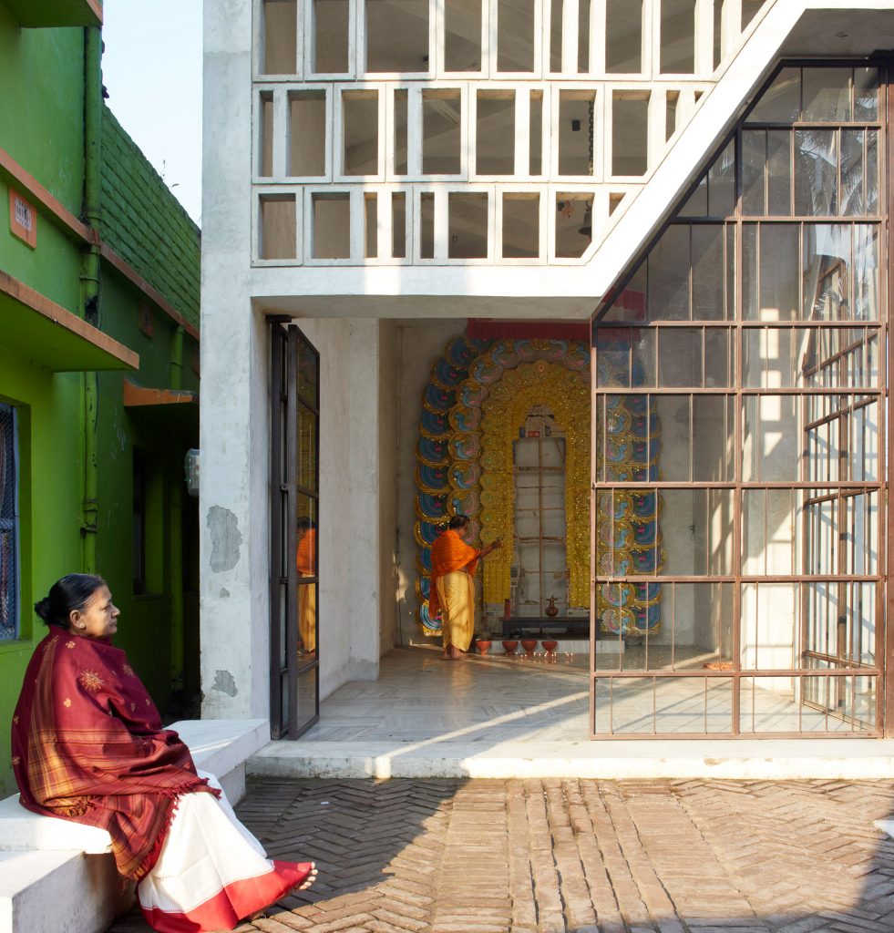 Narayantala Thakurdalan by Abin Design Studio