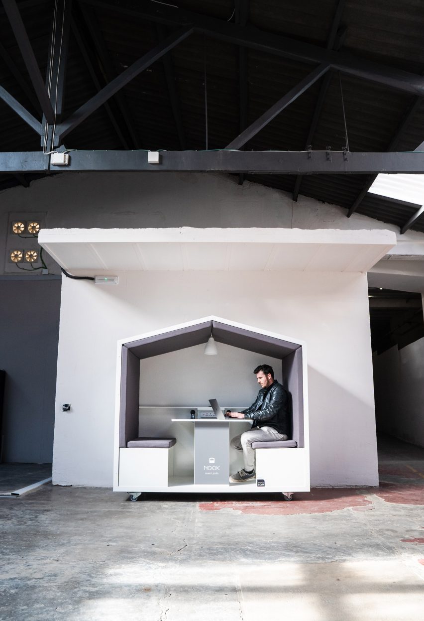 Nook pod workspace