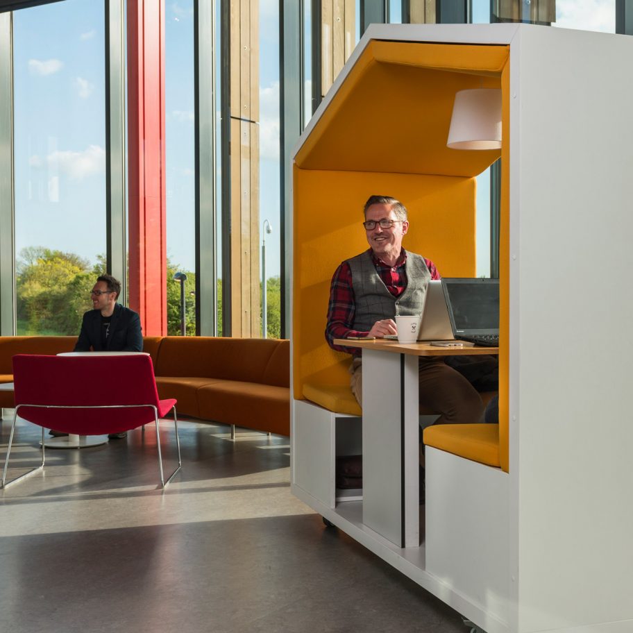 Nook pod workspace
