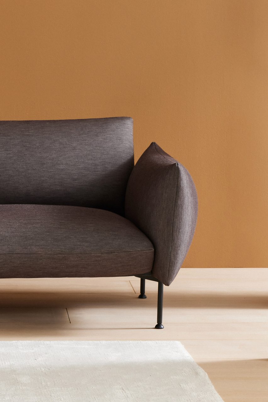 Nota sofa by Note Design Studio
