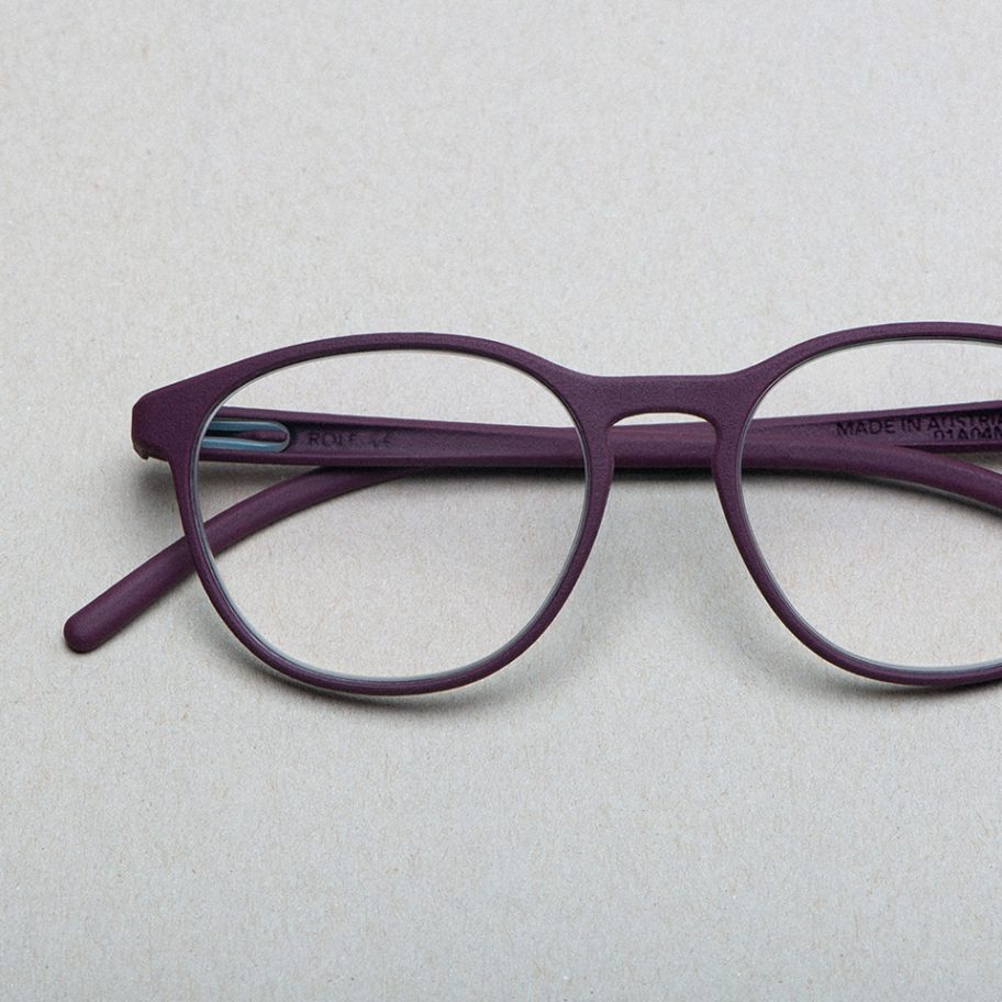 Rolf designs 3D-printed glasses made from castor beans