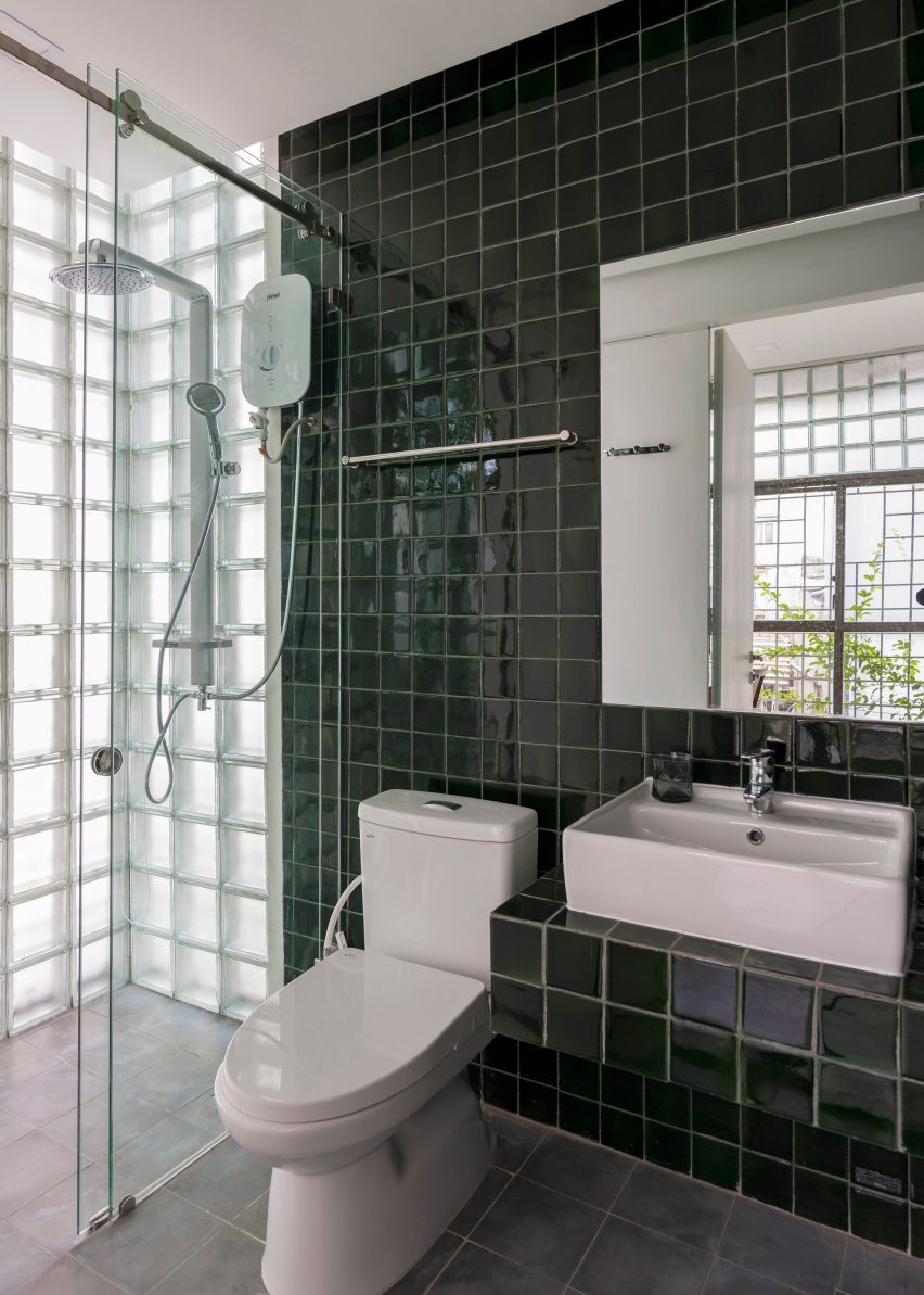 Glass Brick Micro House in Ho Chi Minh City