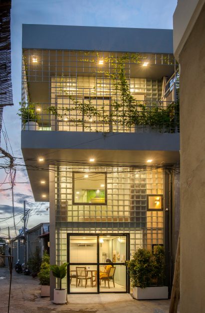 Illuminated glass brick house