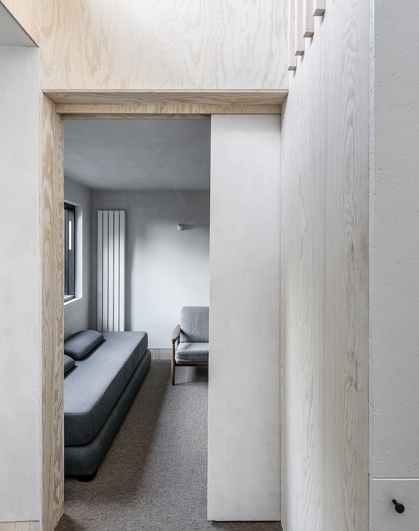 Segal House by Fraher & Findlay