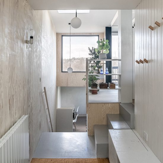 Stairs in double-0height extension