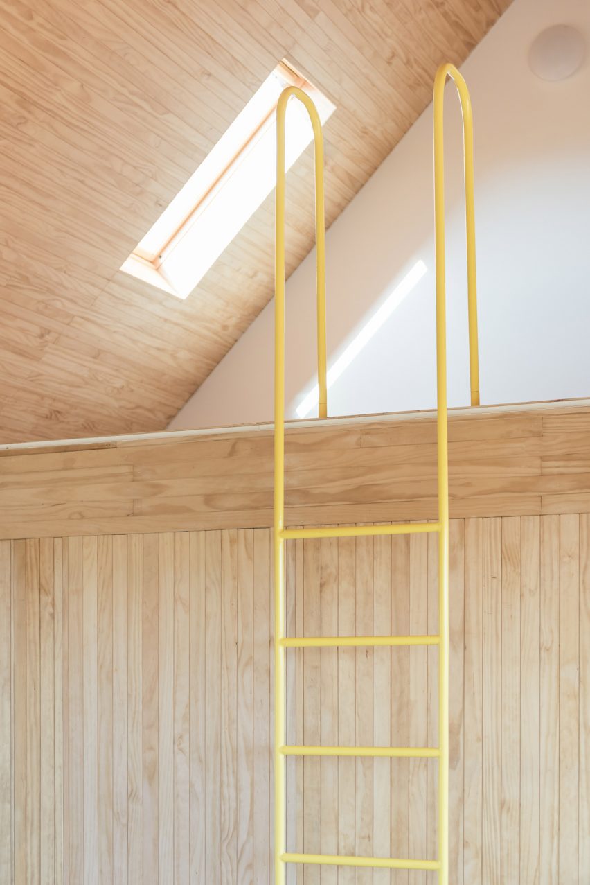 Pinewood interiors inside of SP House by (E)StudioRO in Chile